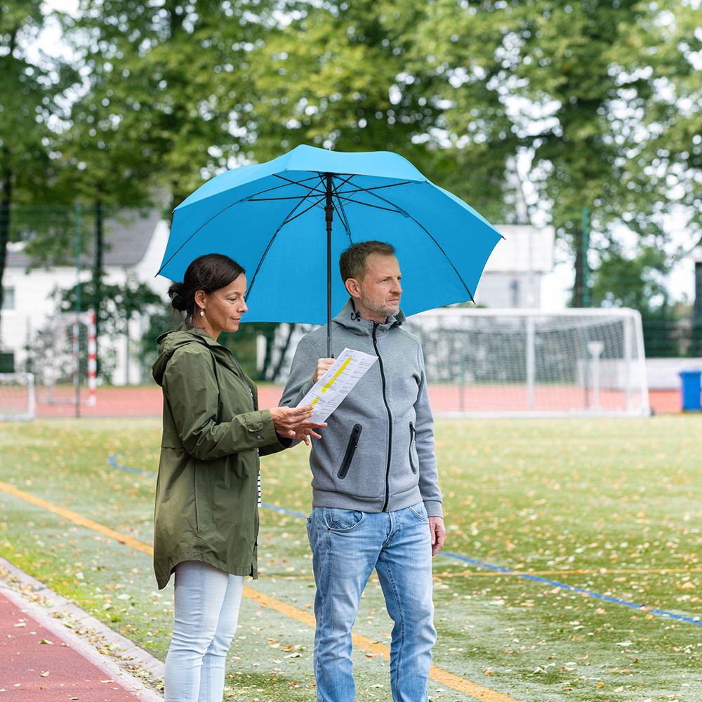 2382 AC-Gästeschirm