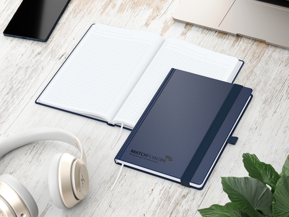 Notizbuch Vision-Book, A5, White, Winkelkaro, dunkelblau, Prägung schwarz-glänzend