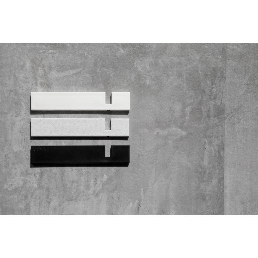 Mobile device holder "Upprett"